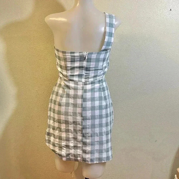 Runaway The Label Tighan Dress Women’s Sz 4 Sage Gingham Checkered One Shoulder - Picture 3 of 9